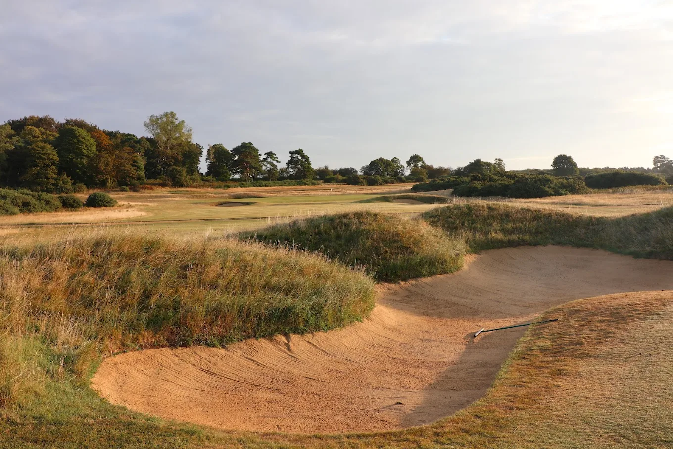 Aldeburgh Golf Club (Aldeburgh, Suffolk, England) Aldeburgh Golf Club (Aldeburgh, Suffolk, England), course features and holes