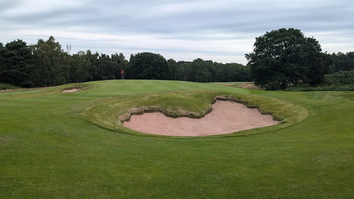 Delamere Forest Golf Club (Delamere, Cheshire, England) Delamere Forest Golf Club (Delamere, Cheshire, England), course features and holes