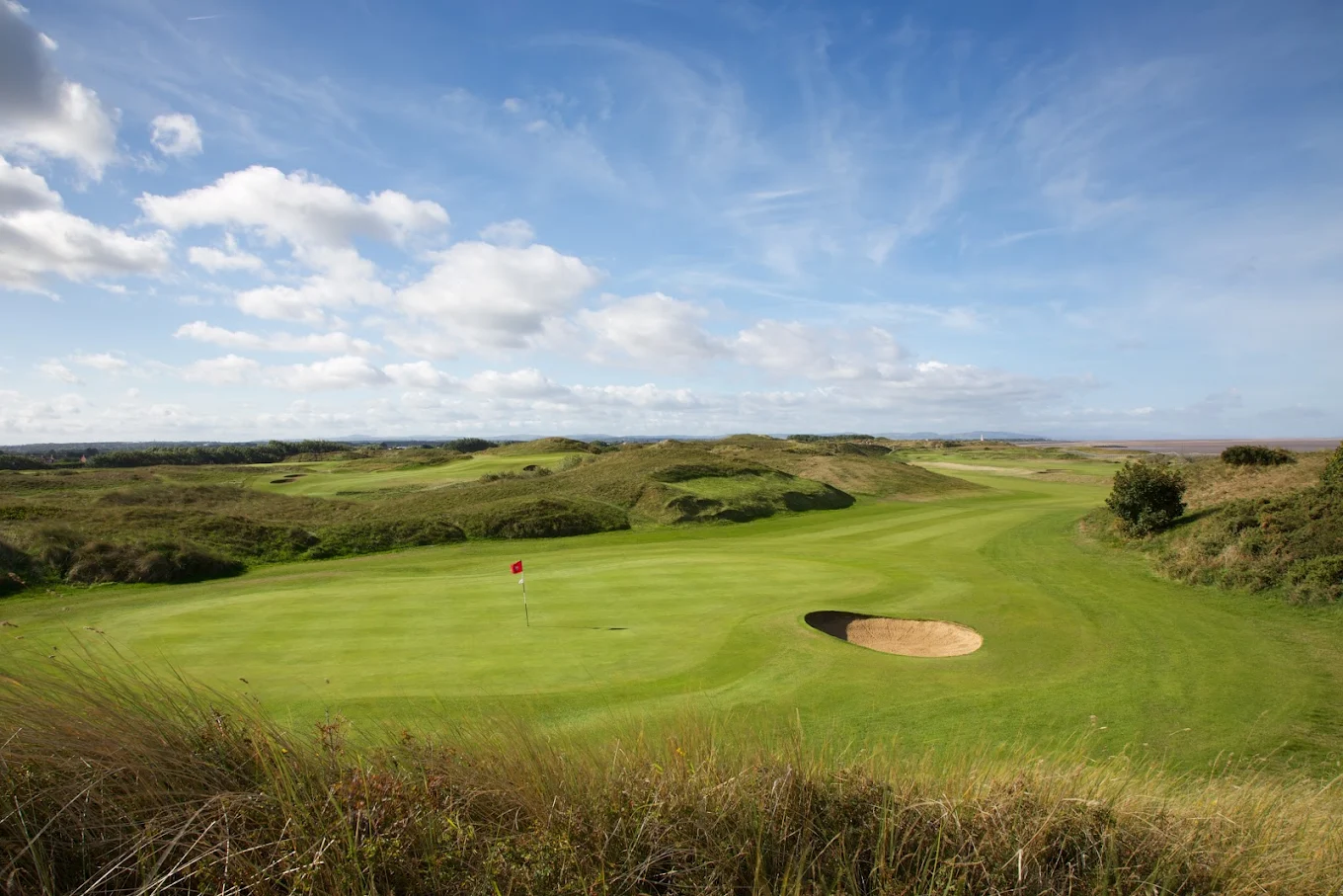 Wallasey Golf Club (Wallasey, Cheshire, England) Wallasey Golf Club (Wallasey, Cheshire, England), course features and holes