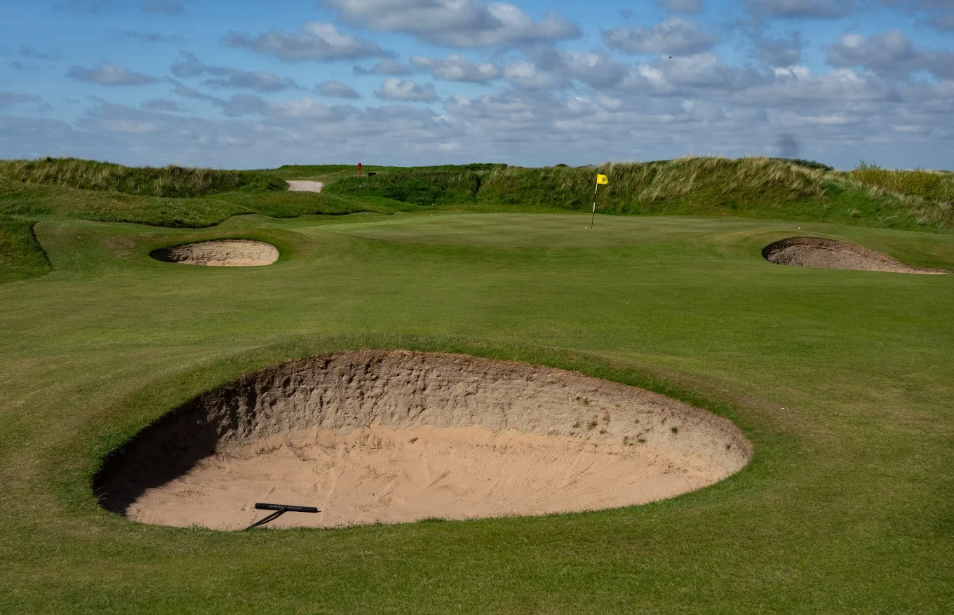 West Lancashire Golf Club (Blundellsands, Merseyside, England) West Lancashire Golf Club (Blundellsands, Merseyside, England), course features and holes