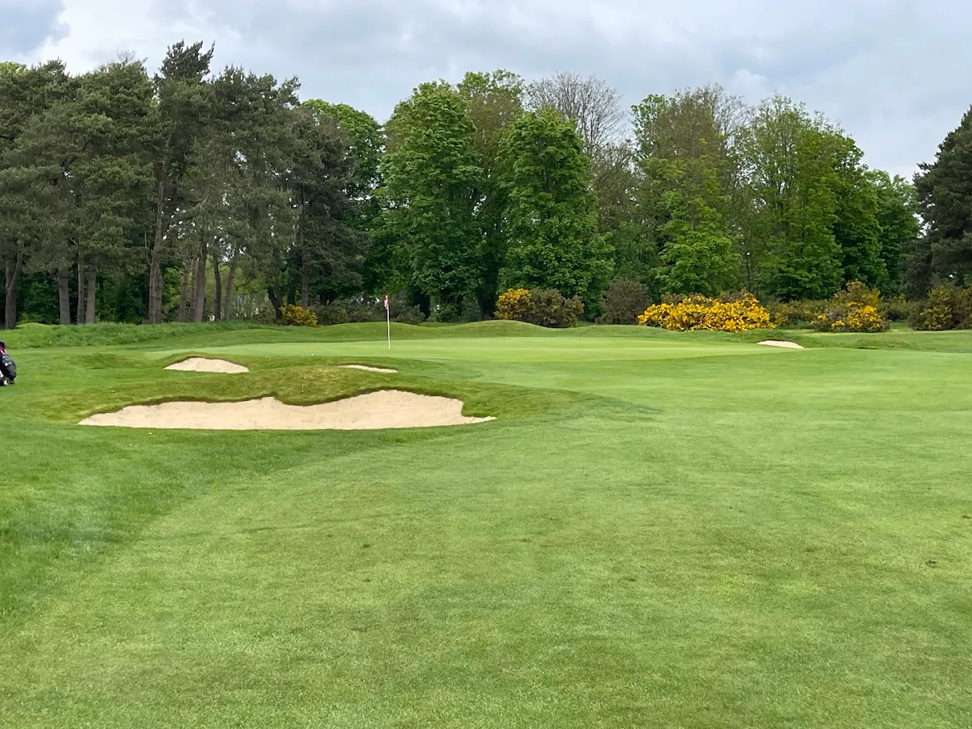 Frilford Heath Golf Club (Red Course) (Oxfordshire, England) Frilford Heath Golf Club (Red Course) (Oxfordshire, England), course features and holes