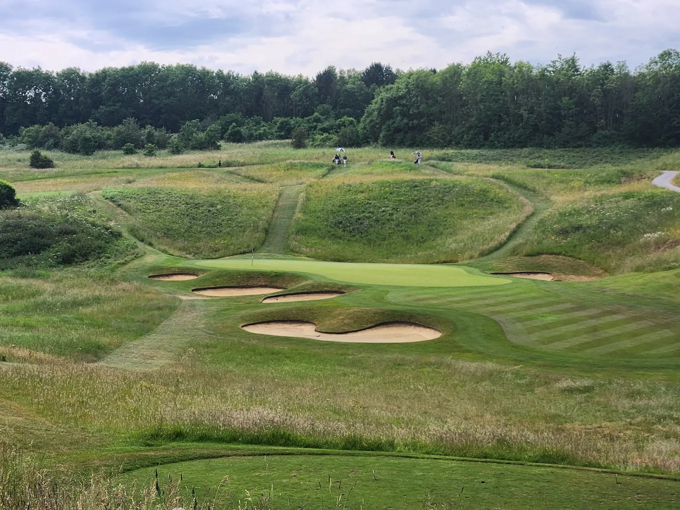 London Golf Club International Course (Ash, Kent, England) London Golf Club International Course (Ash, Kent, England), course features and holes