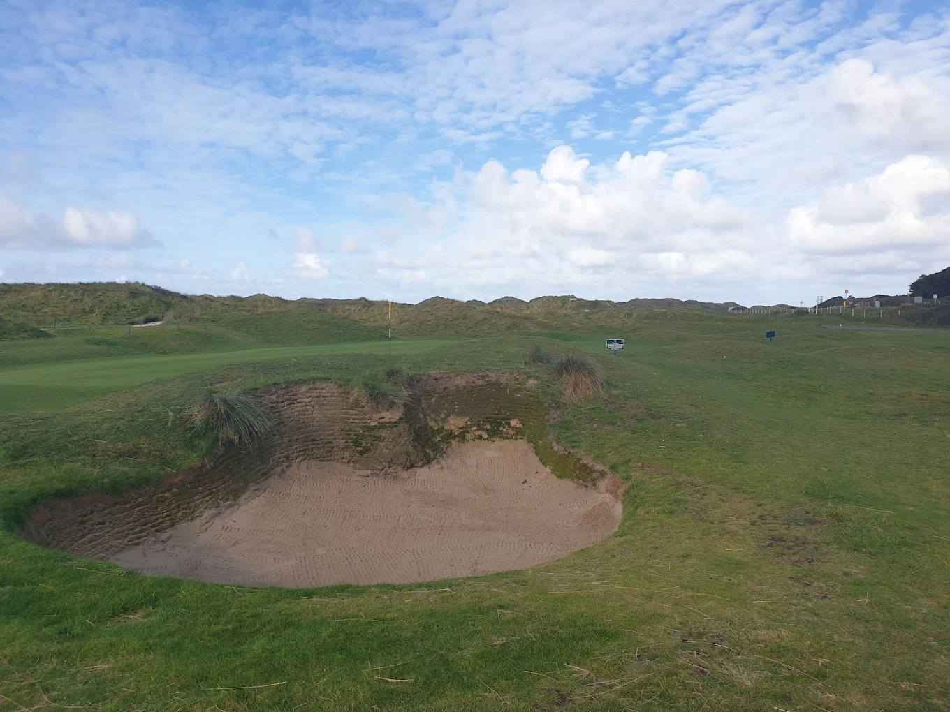 Aberdovey Golf Club (Aberdovey, Gwynedd, Wales) Aberdovey Golf Club (Aberdovey, Gwynedd, Wales), course features and holes